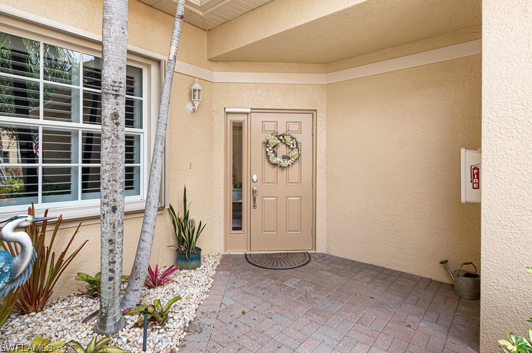 6100 Jonathans Bay Cir, Fort Myers, FL 33908-7216