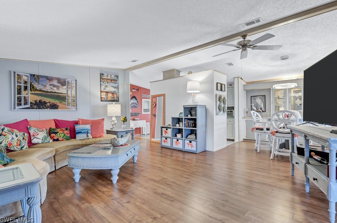 9055 Flamingo Cir, Fort Myers, FL 33903-2131