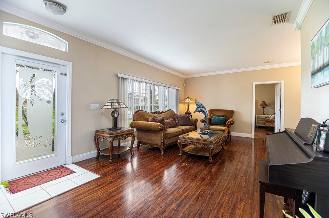 1311 17th St, Cape Coral, FL 33909-8947