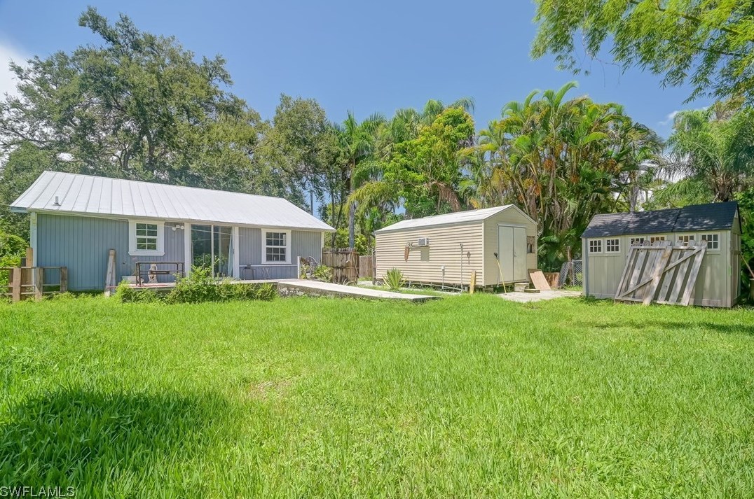 1130 River Rd, Fort Myers, FL 33903