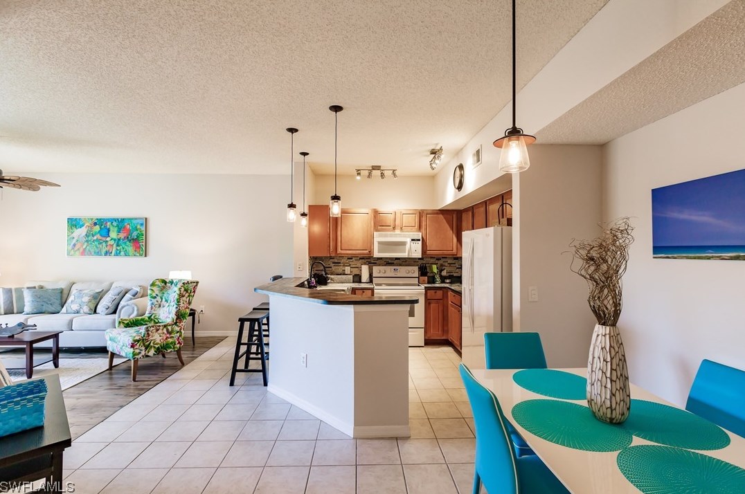 15590 Ocean Walk Cir Apt 315, Fort Myers, FL 33908
