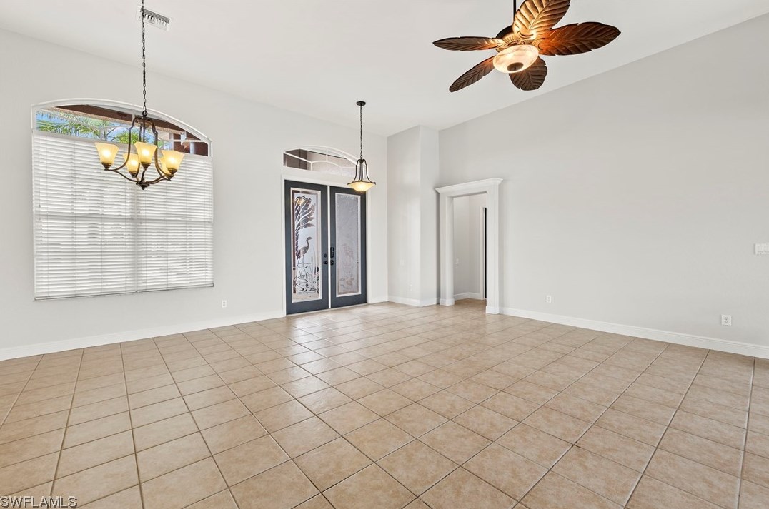 3664 5th Ct, Cape Coral, FL 33904-5201