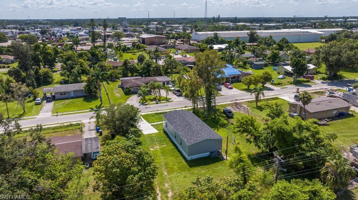 2220 Towles St, Fort Myers, FL 33916-4738