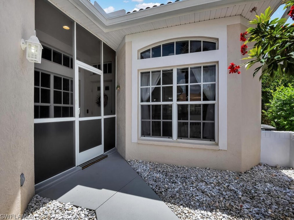 12863 Devonshire Lakes Cir, Fort Myers, FL 33913-7968