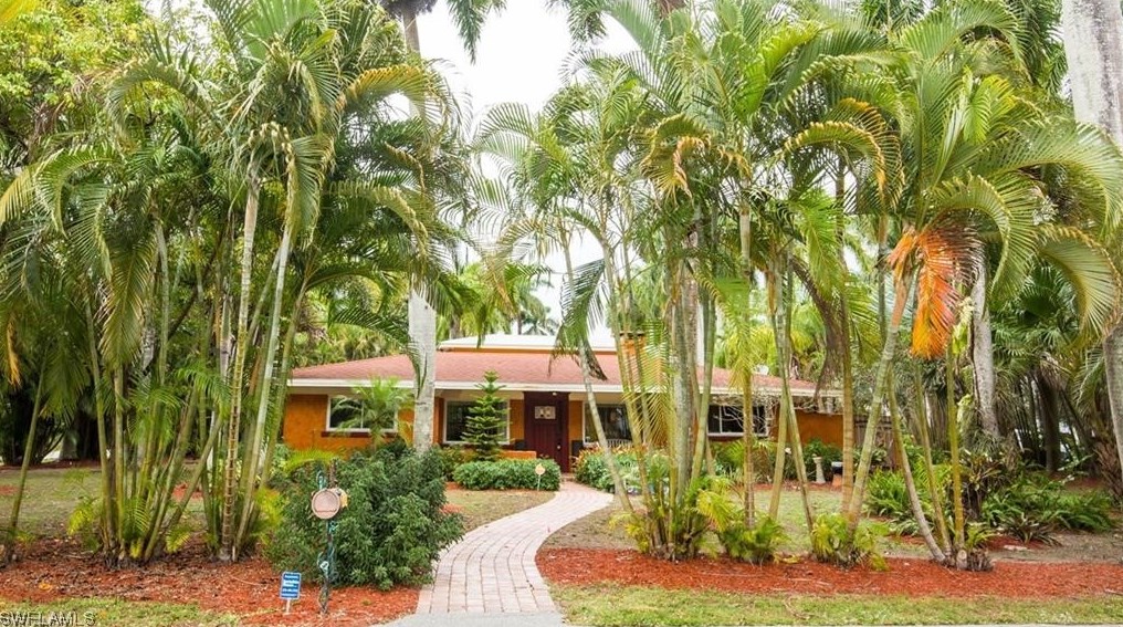 1421 Jefferson Ave, Fort Myers, FL 33901