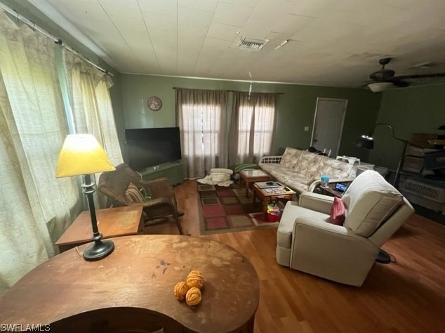 12120 Palm Dr, Fort Myers, FL 33908-2432