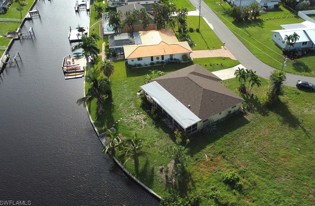 143 42nd Ter, Cape Coral, FL 33904-8380
