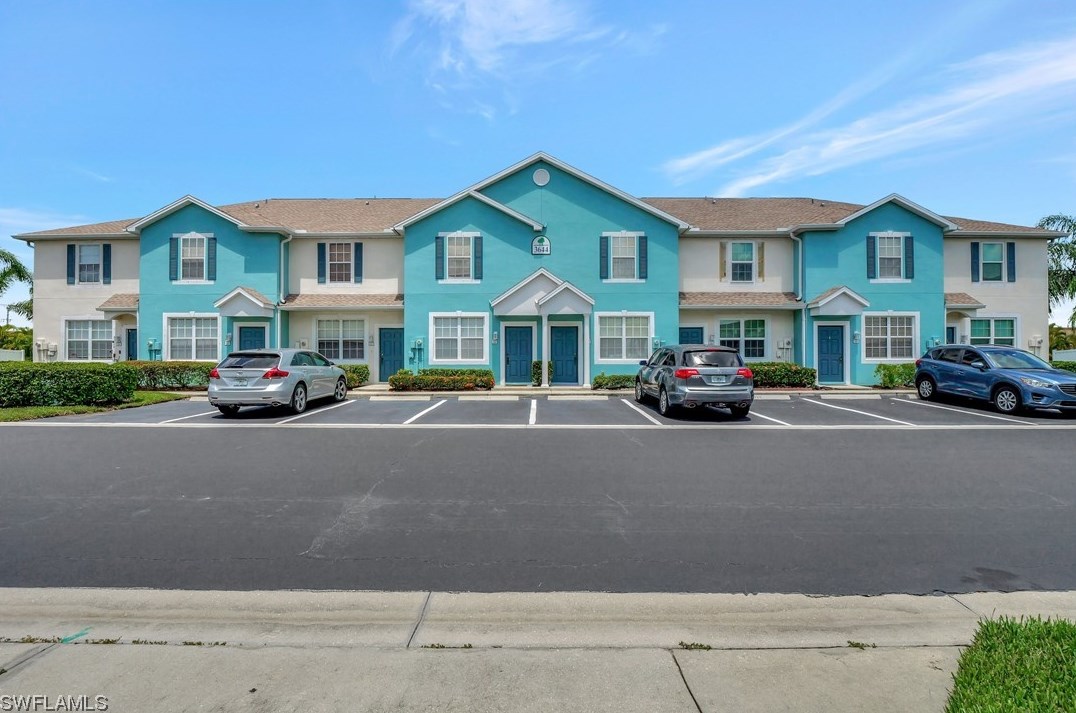 3644 Pine Oak Cir, Fort Myers, FL 33916-7432