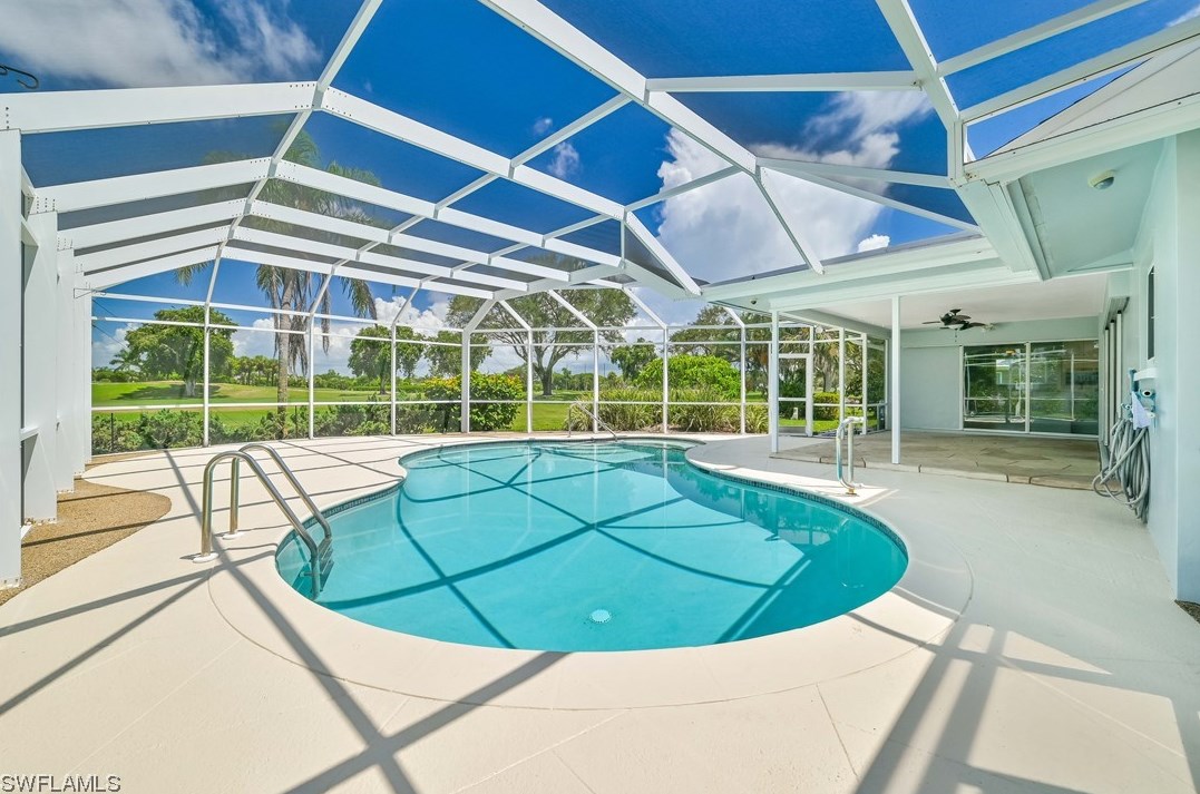 167 Doral Cir, Naples, FL 34113