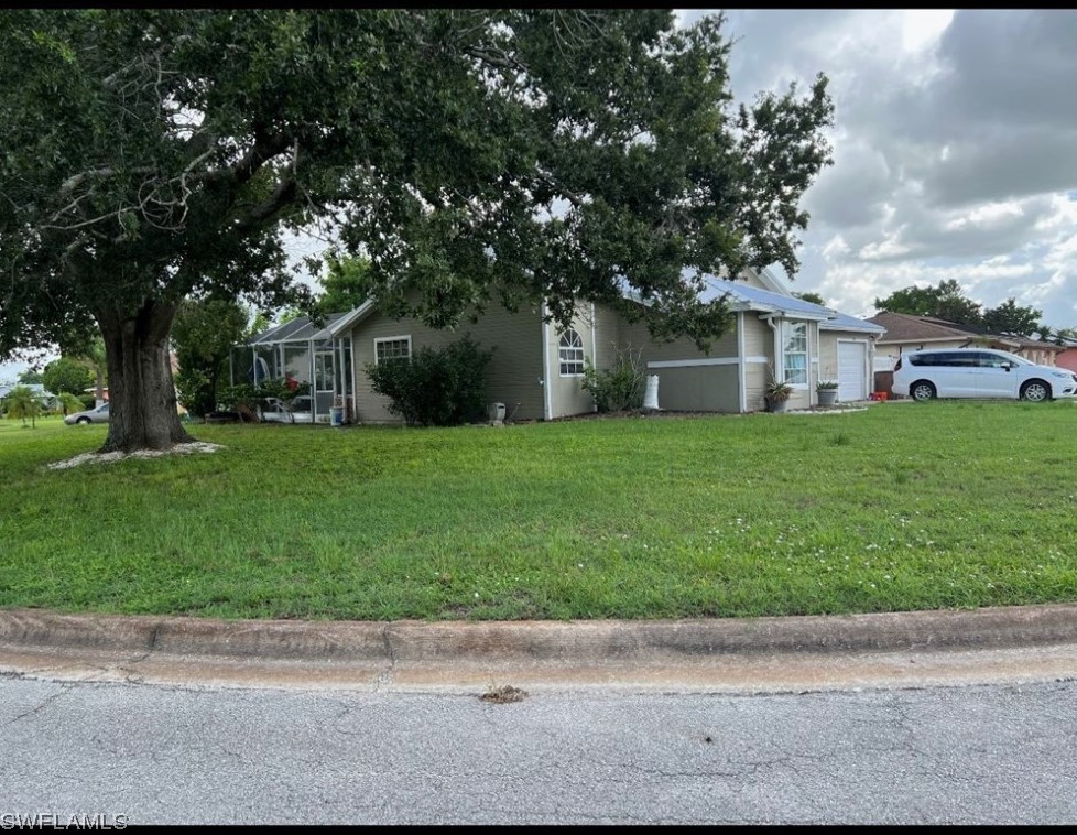 263 Ground Dove Circle, Lehigh Acres, FL 33936