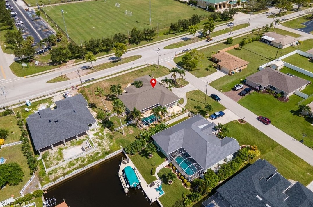 4014 Pelican Blvd, Cape Coral, FL 33914-5833