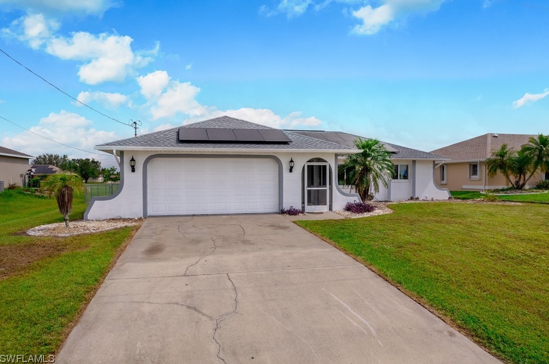1411 17th Ter, Cape Coral, FL 33909-8902