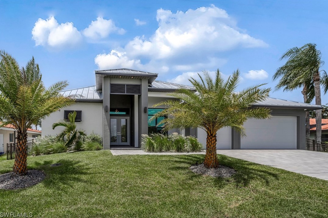 5318 Colonade Ct, Cape Coral, FL 33904-5818