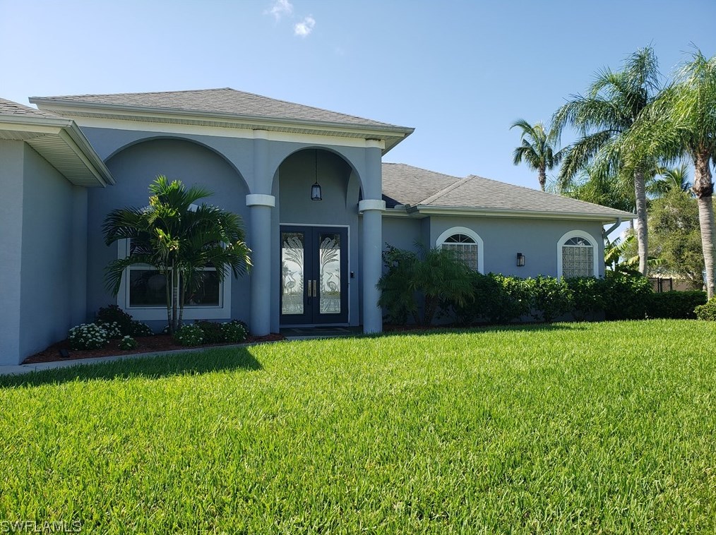 4112 11th St, Cape Coral, FL 33993-9129