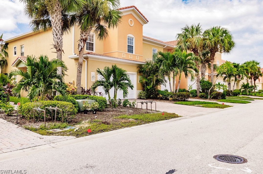 9817 Boraso Way, Fort Myers, FL 33908-3760