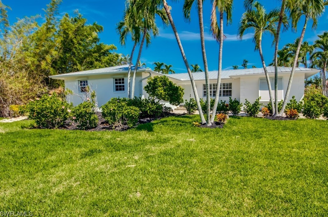 1605 Bunting Ln, Sanibel, FL 33957
