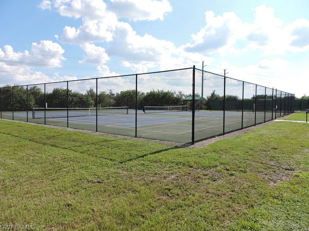 2841 Apple Blossom Dr, Alva FL  33920-4629 exterior