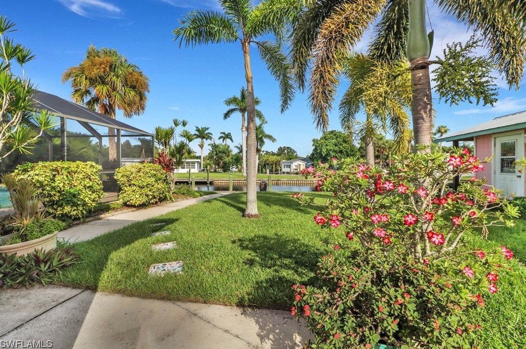 50 Estate Dr, Fort Myers FL  33917-5316 exterior