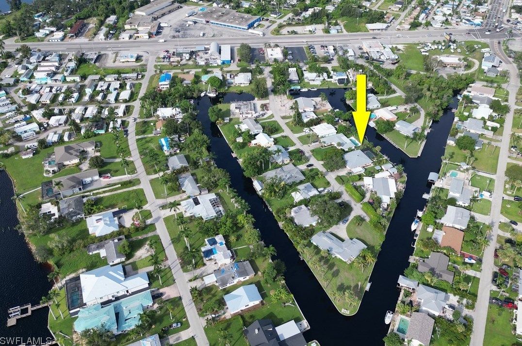 50 Estate Dr, Fort Myers FL  33917-5316 exterior