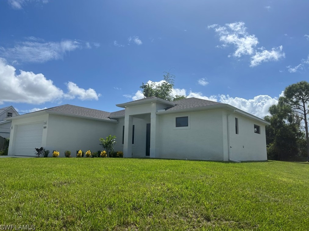 5111 2nd St W, Lehigh Acres, FL 33971