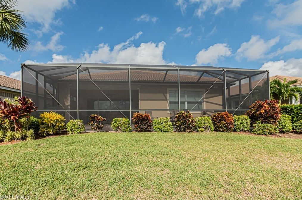 10517 Carena Cir, Fort Myers FL 33913-6819 exterior