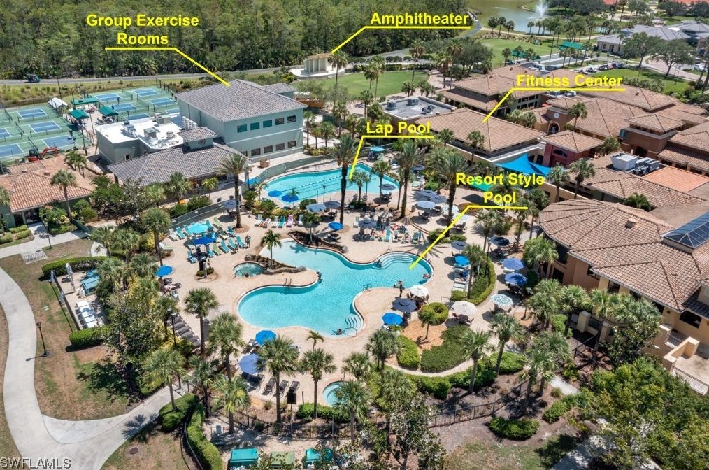 10517 Carena Cir, Fort Myers FL 33913-6819 exterior