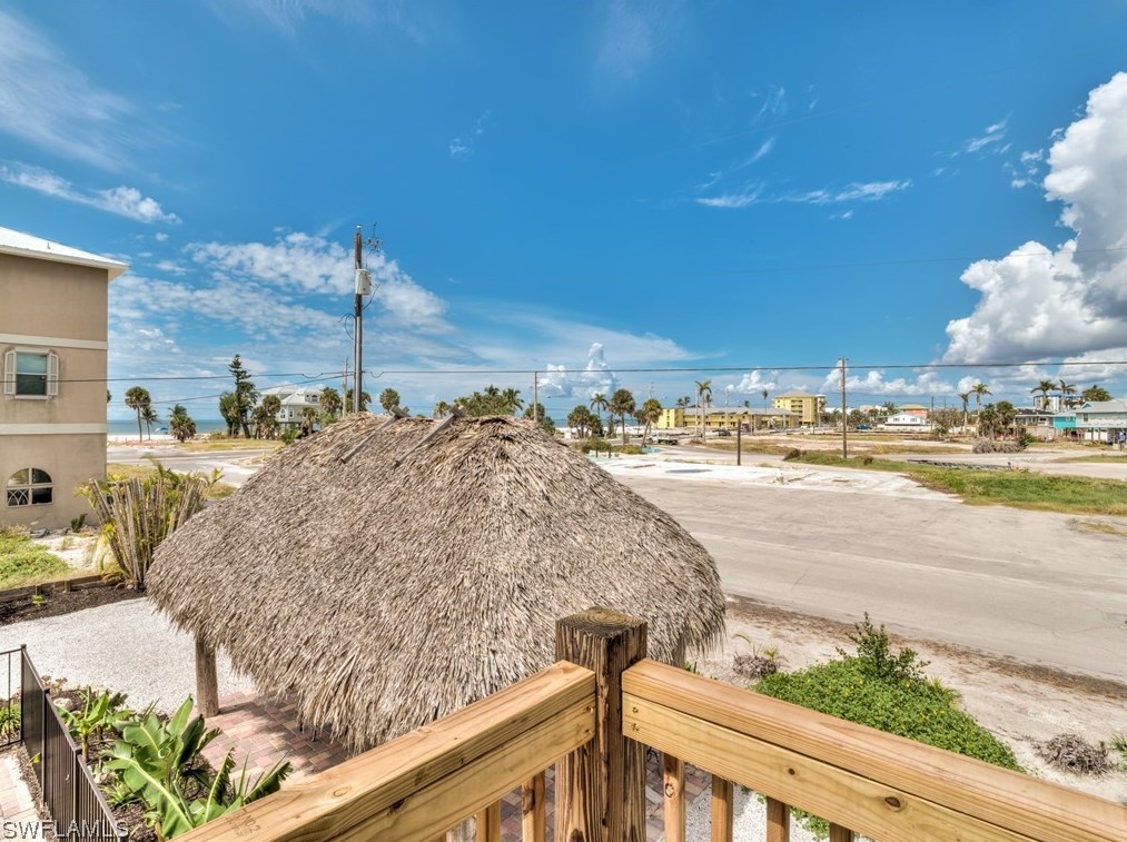 164 Sterling Ave, Fort Myers Beach, FL 33931