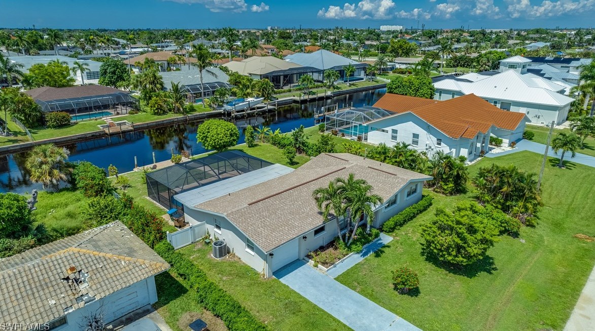 5324 Malibu Ct, Cape Coral, FL 33904-5944