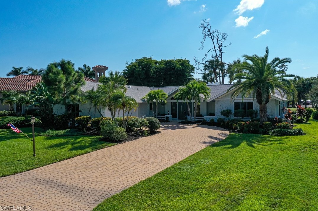 16685 Bobcat Dr, Fort Myers, FL 33908-4326