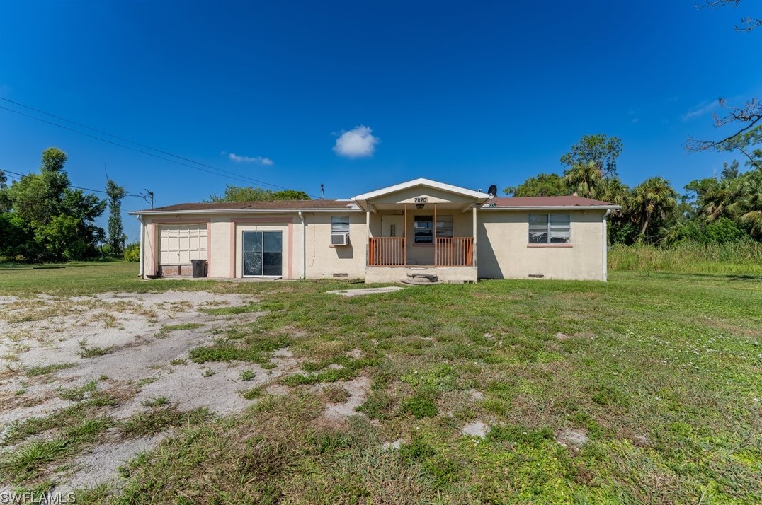 7870 Breeze Dr, Fort Myers, FL 33917-2479