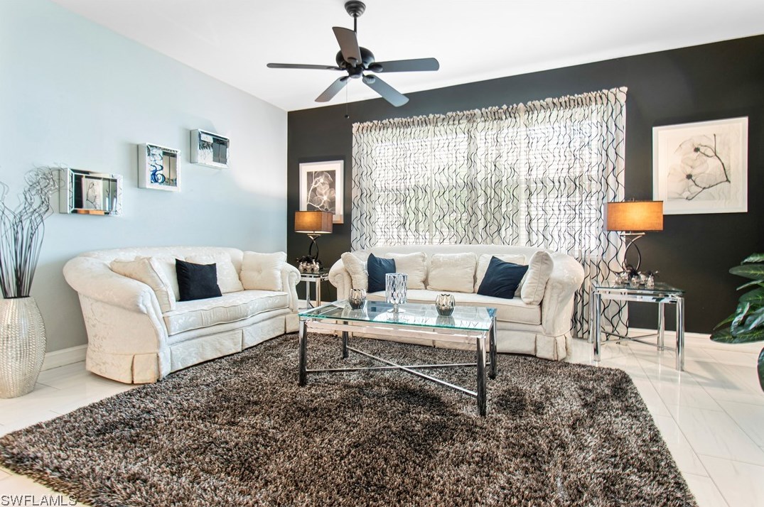 10508 Bella Vis Dr, Fort Myers FL 33913-7005 exterior