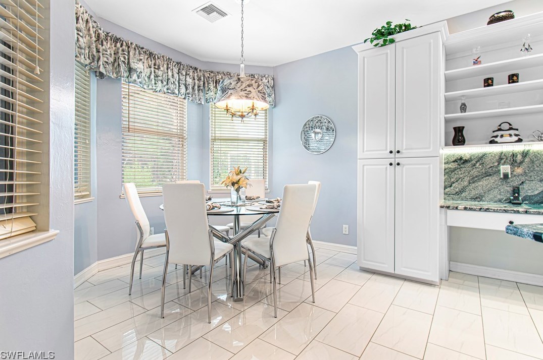 10508 Bella Vis Dr, Fort Myers FL 33913-7005 exterior