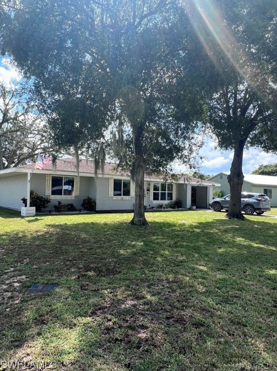 4020 Rainbow Cir, Labelle, FL 33935-5414