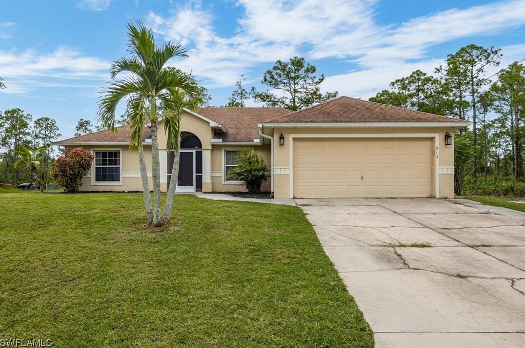 913 Truman Ave, Lehigh Acres, FL 33972