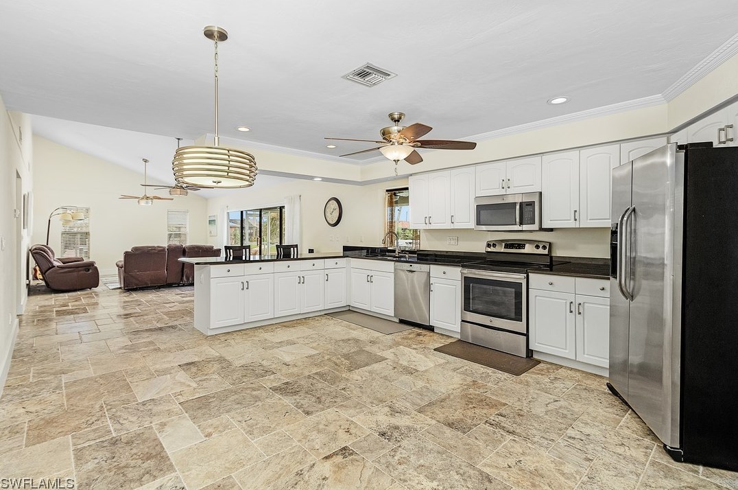 2607 23rd Ave, Cape Coral, FL 33904-3366
