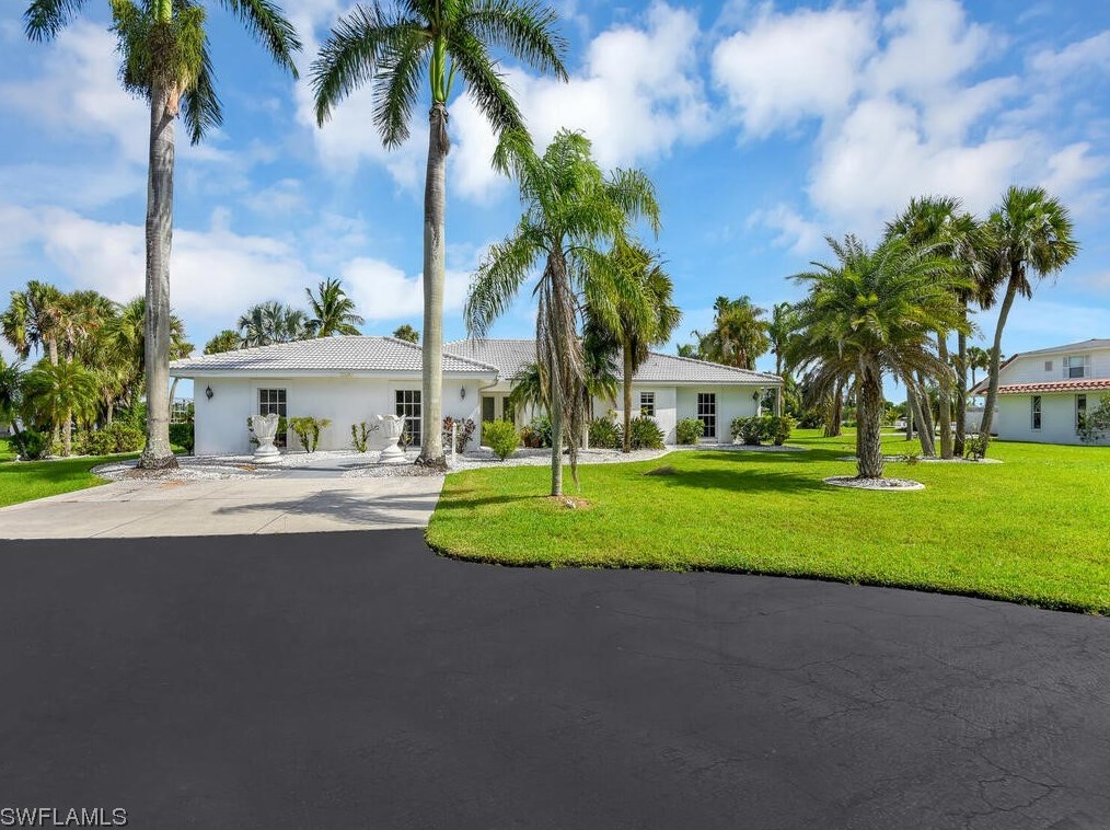 11590 Bayshore Rd, Fort Myers, FL 33917-4201