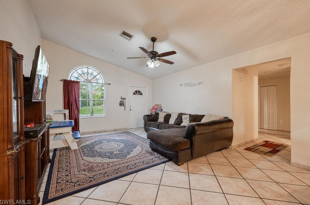 4032 Albany Rd, Labelle, FL 33935-5526