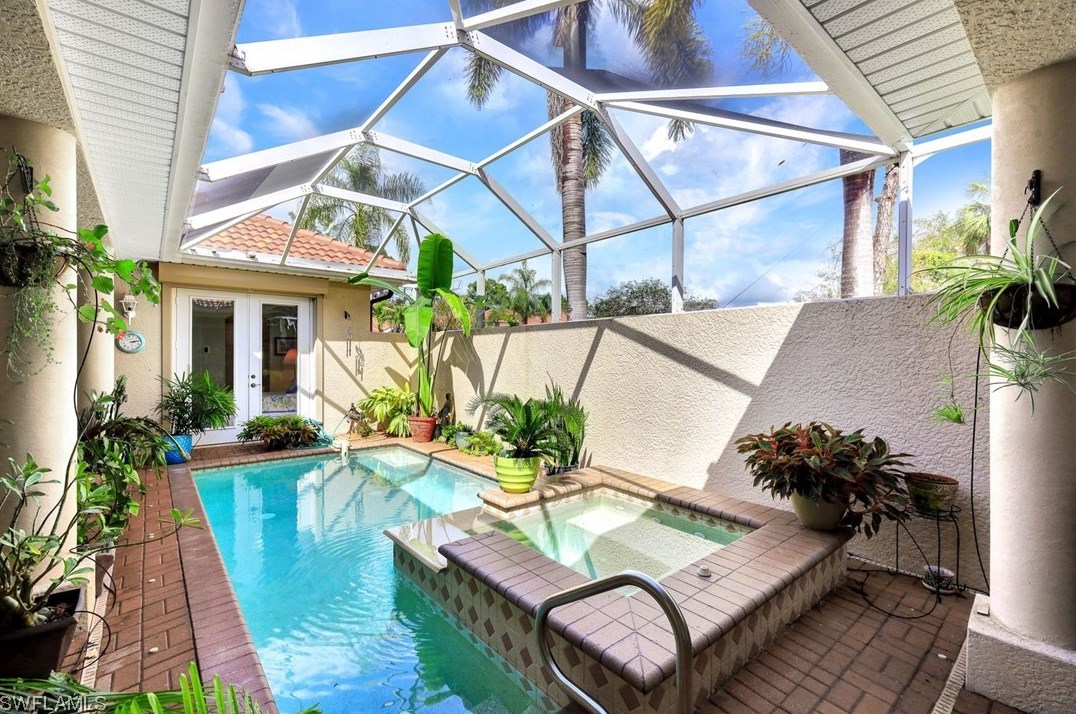 13968 Avon Park Cir, Fort Myers, FL 33912-2039