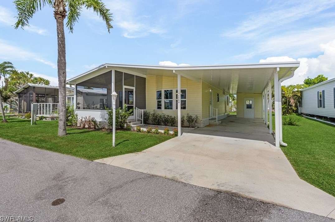 4964 Needle Fish Ln, Saint James City, FL 33956
