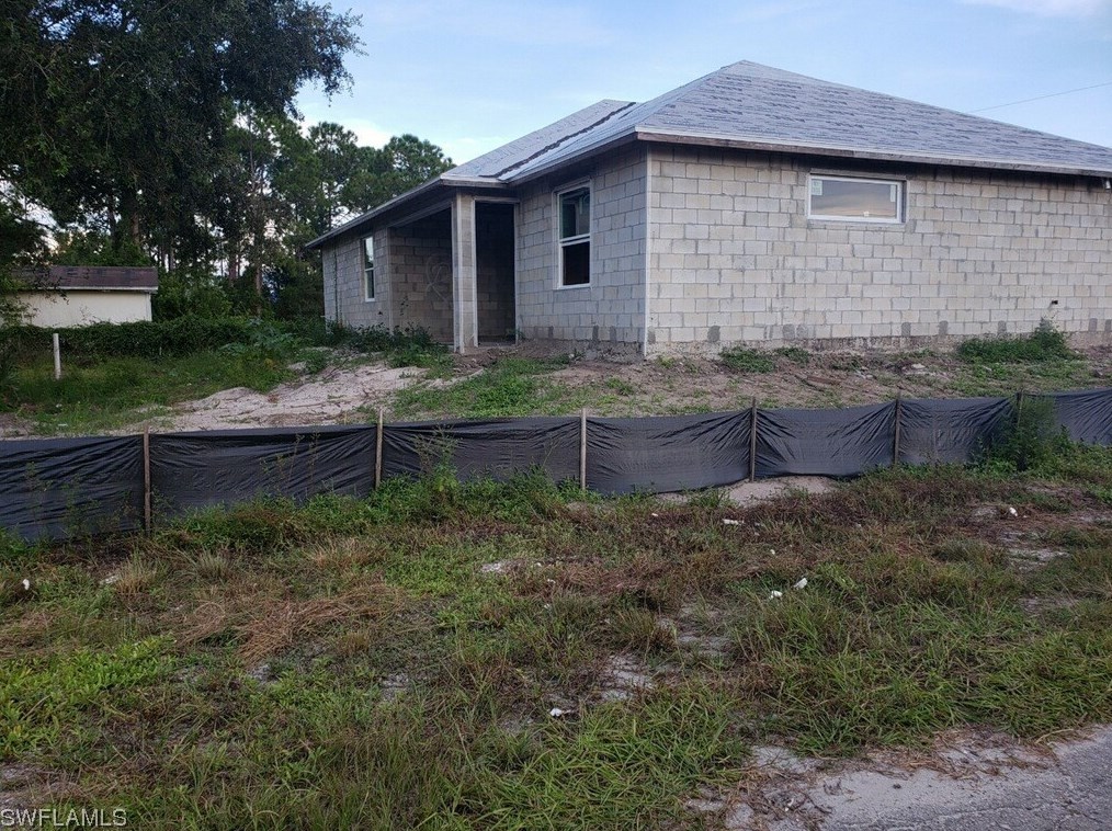 4018 14th St Sw, Lehigh Acres, FL 33976