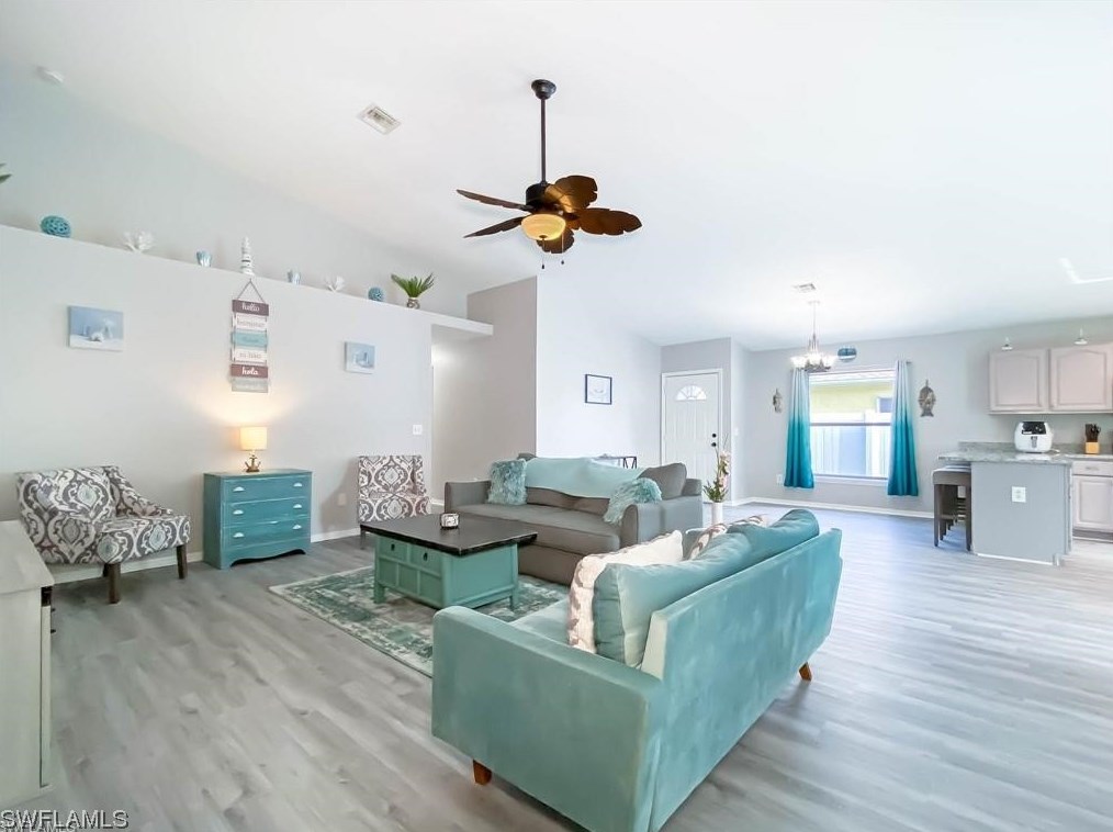 4525 7th Pl, Cape Coral, FL 33914-7518