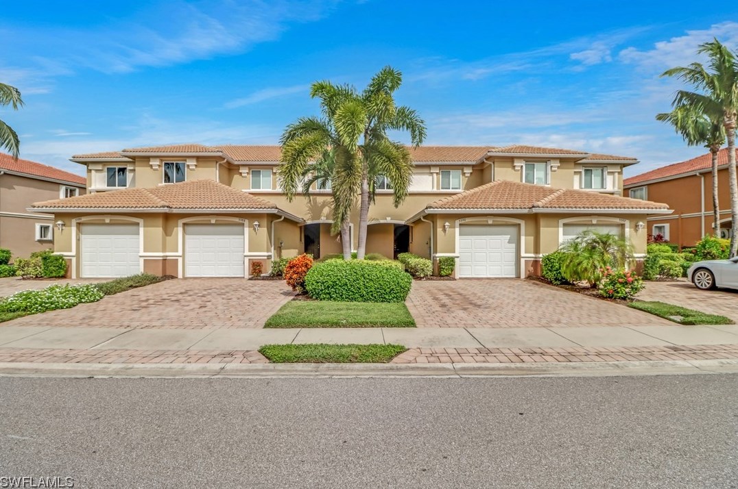 3390 Dandolo Cir, Cape Coral, FL 33909-5106
