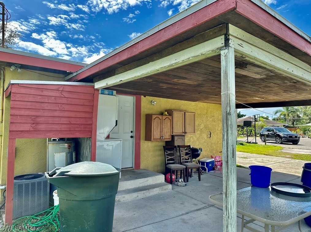 3319 Ellington Ct, Fort Myers, FL 33916-4564