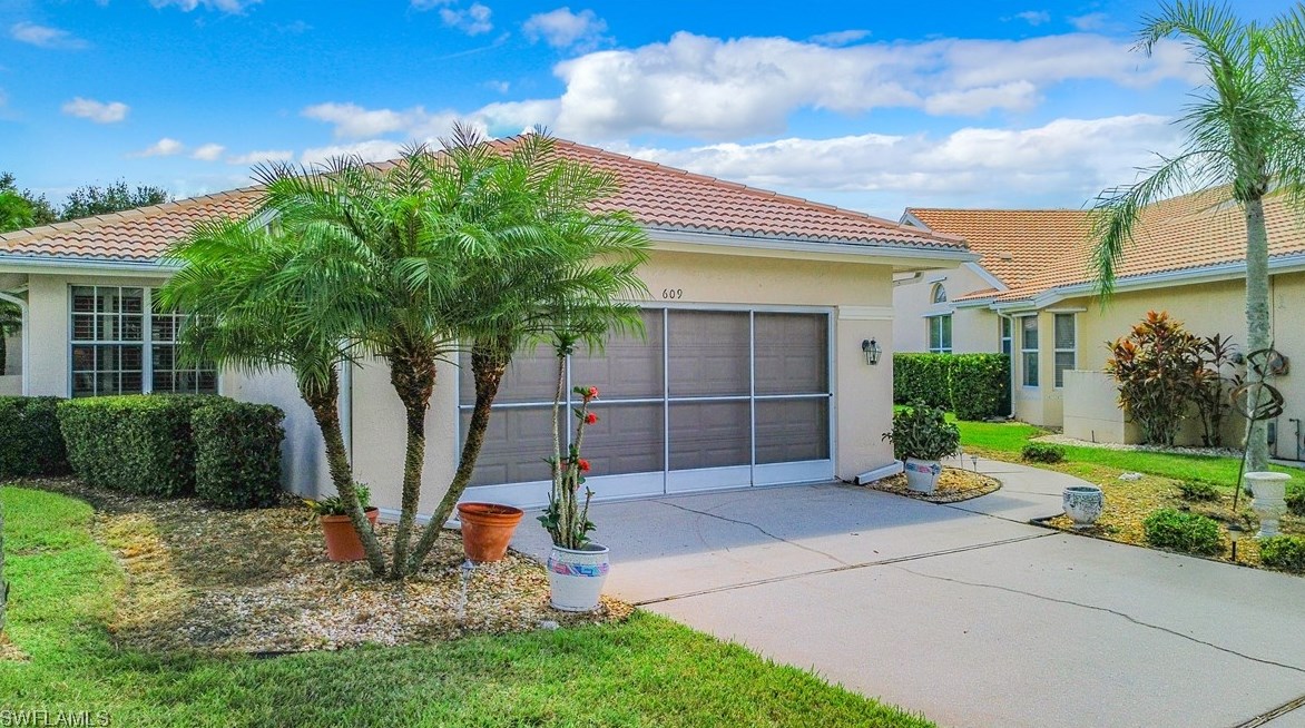 609 Aston Lake Ct, Lehigh Acres, FL 33974