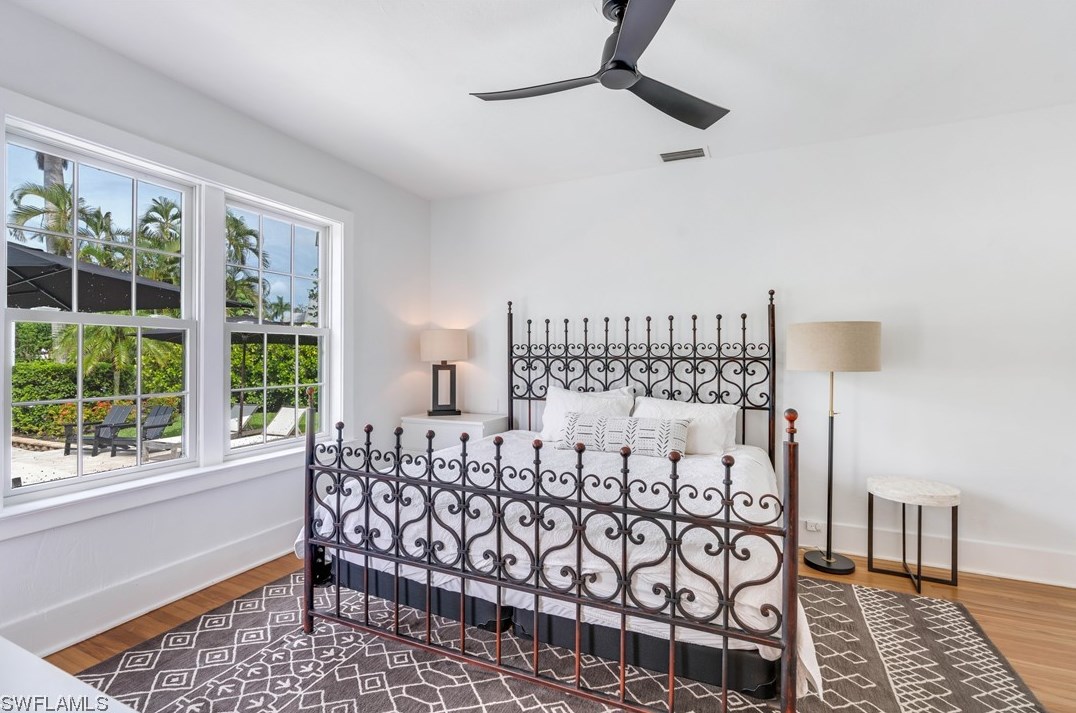 1376 Barcelona Ave, Fort Myers FL  33901-6625 exterior