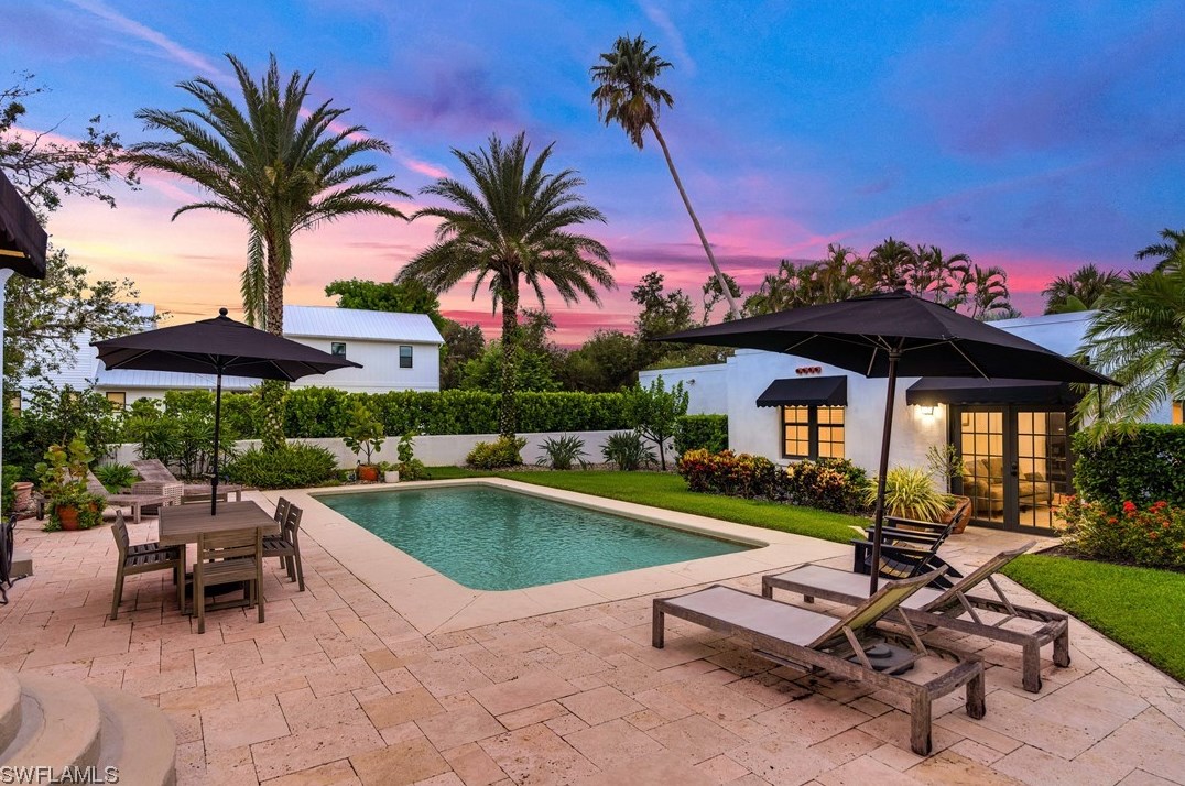 1376 Barcelona Ave, Fort Myers FL  33901-6625 exterior