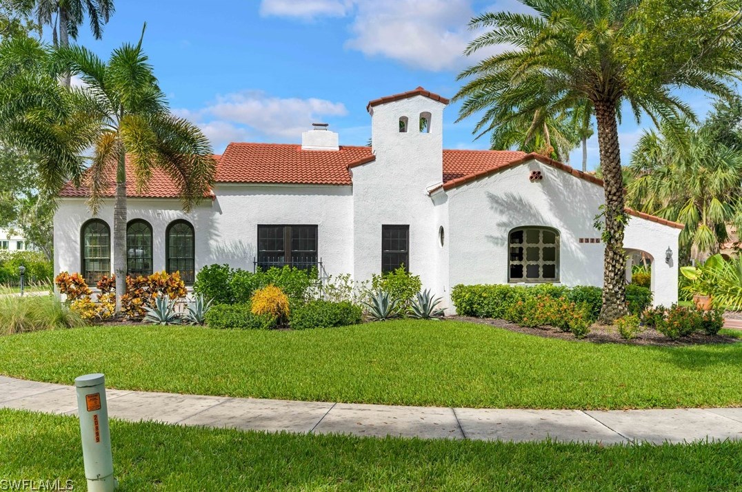 1376 Barcelona Ave, Fort Myers FL  33901-6625 exterior