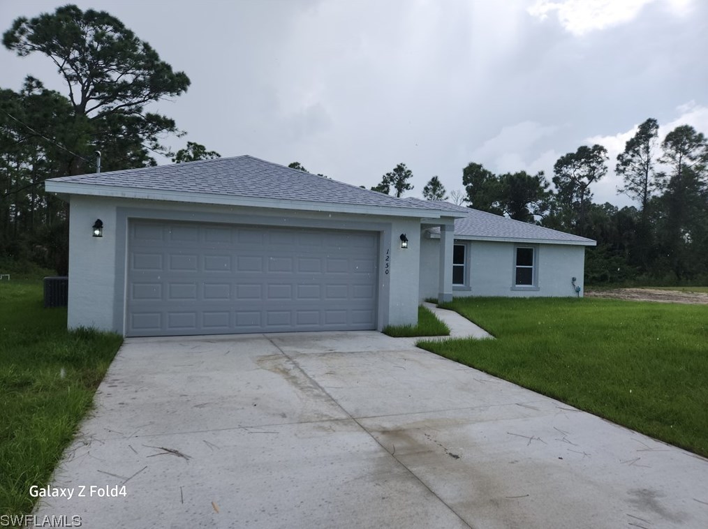 1250 County St E, Lehigh Acres, FL