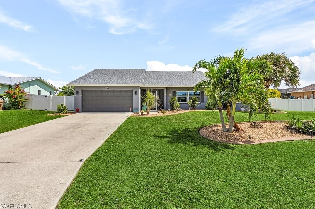 2201 14th Pl, Cape Coral, FL 33909-4417