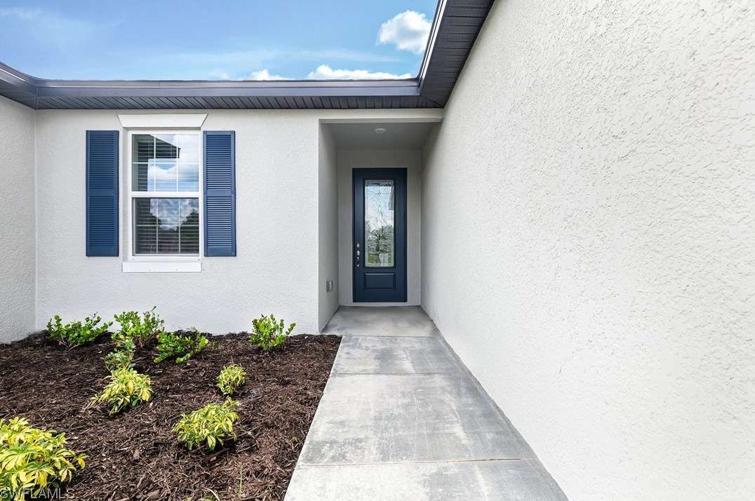 4349 Agualinda Blvd, Cape Coral, FL 33914-6281